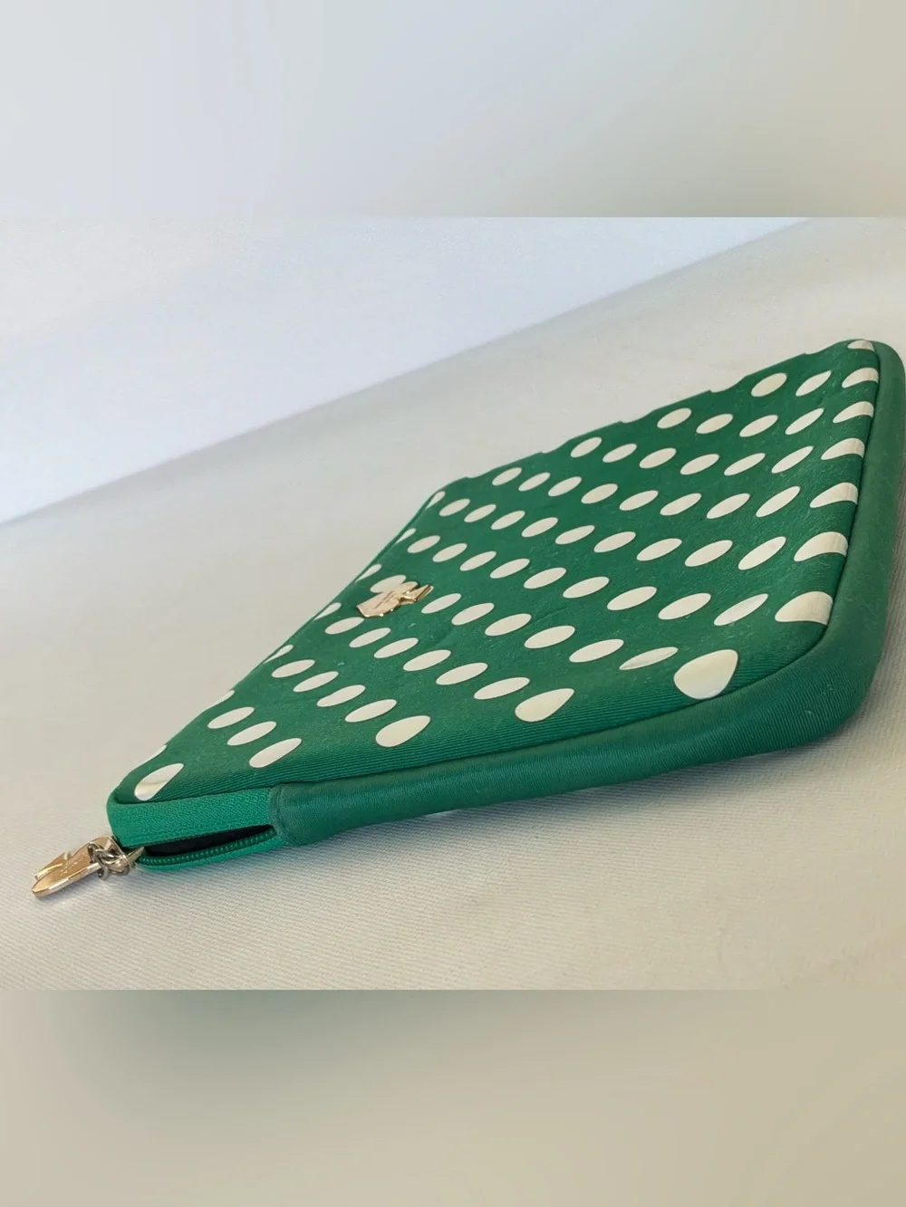 Kate Spade New York Green White Polka Dot Padded Tablet Sleeve E-Reader Case